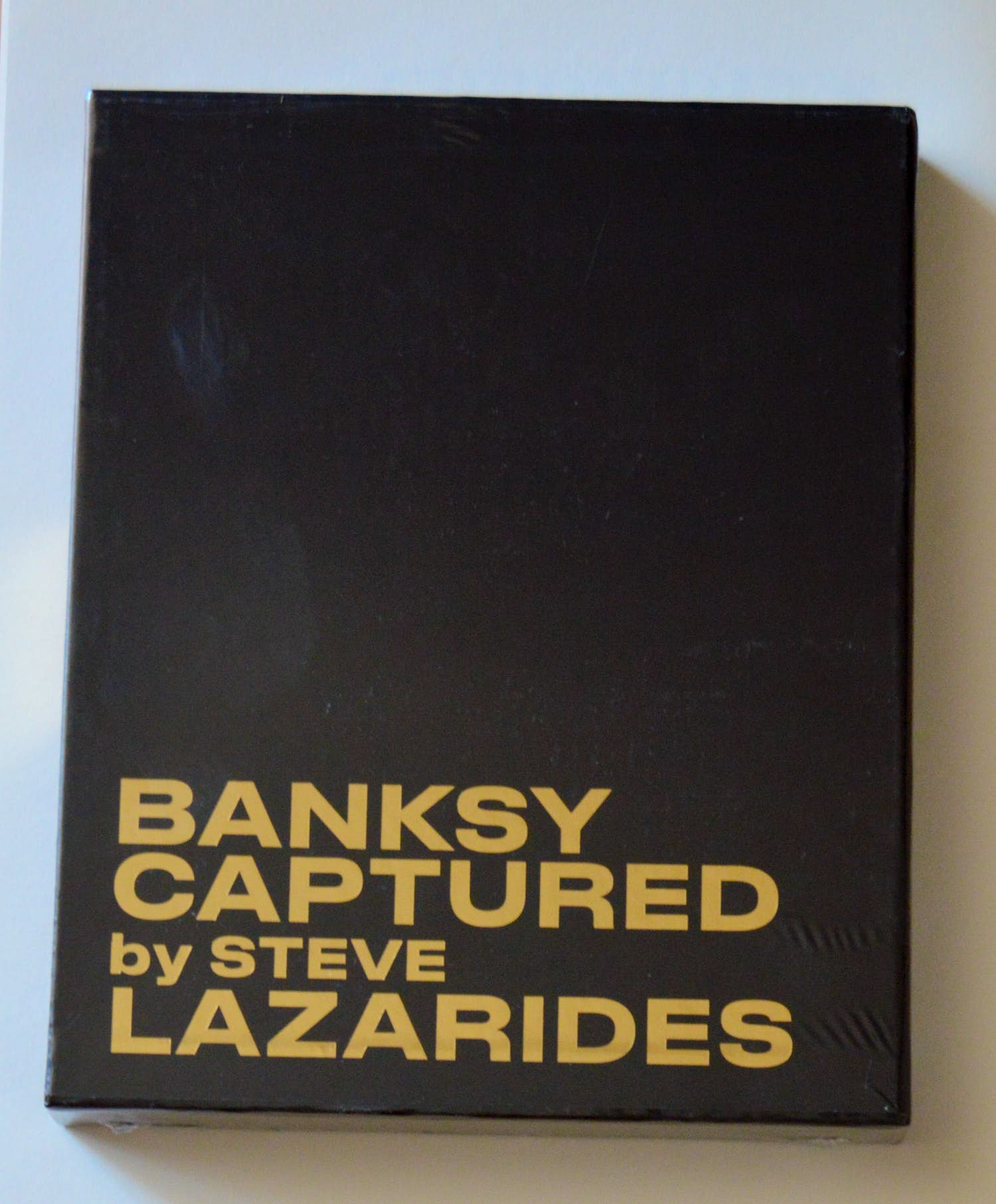 Banksy - en Steve Lazarides; CAPTURED. Black edition. kopen? Bied vanaf 300!