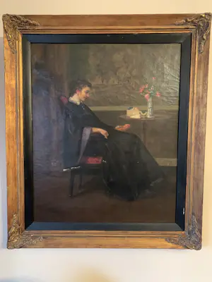 Alfred Stevens - Zittende dame bij tafeltje met bloemenvaasje interieur kaufen? Bieten Sie von 50!