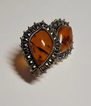 Vintage teardrop oorbellen met gouden amber en marcasiet kopen? Bied vanaf 75!