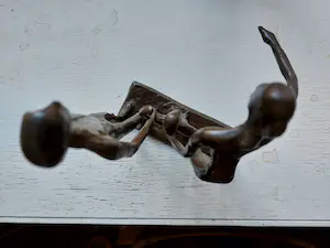 Brons (Onbekend) - 2x Brons beeld : gezin en spelende kinderen. kopen? Bied vanaf 55!