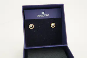 172- Chique gerhodineerde ONEDELE  Swarovski "Creativity Collection" oorstekers kopen? Bied vanaf 10!