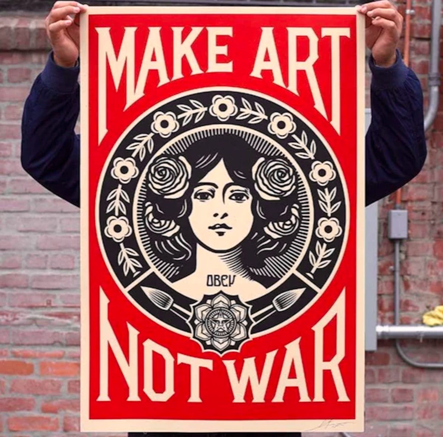 Shepard Fairey - MAKE LOVE NOT ART verkocht voor € 14!
