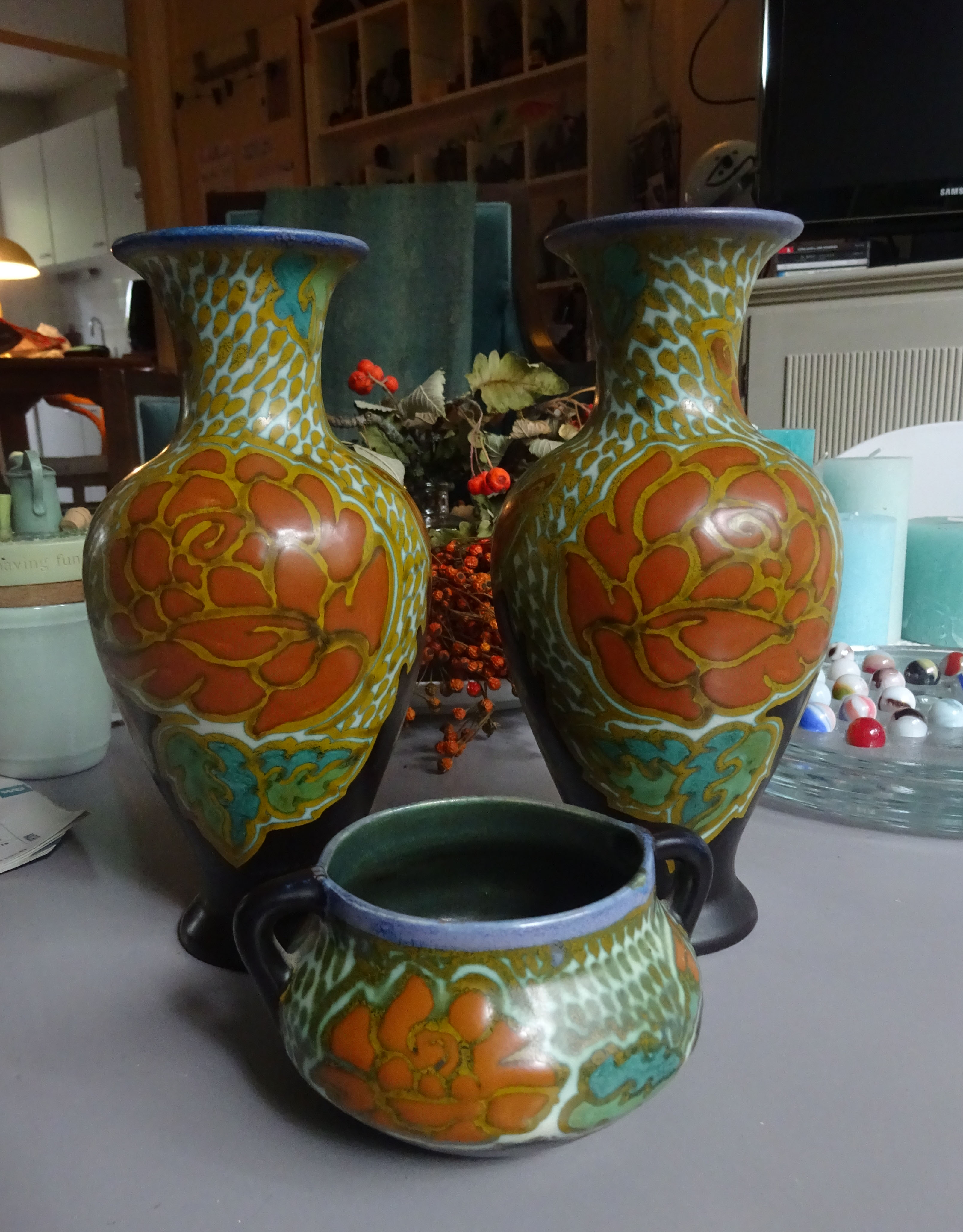 Plateelbakkerij Zuid-Holland - Plazuid- Zuid Holland Gouda Spiegelend plateel kaststel+kom kopen? Bied vanaf 75!