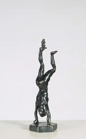Nicolas Dings - Bronzen beeld, Balans kopen? Bied vanaf 160!