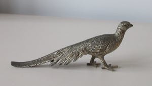 Curiosa - Vier metalen figuren van fazanten en pauwen kopen? Bied vanaf 1!