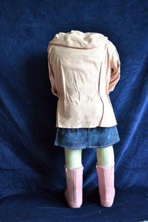 Anna Bonheur - Modificatie / Beeld – Meisje zonder Hoofd – 75 cm hoog kopen? Bied vanaf 125!