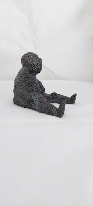 Carolein Smit - zittend babyjongetje met bal kopen? Bied vanaf 170!