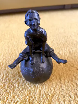 Astrid Veldhuyzen-Koppen - Jongen op bal kopen? Bied vanaf 60!