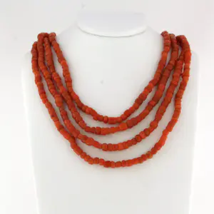 14k gouden slot aan een vier rijïge koraal collier - 37 cm kopen? Bied vanaf 360!