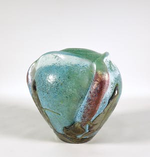 Jean Claude Novaro - Bijzondere glazen vaas met lusterglazuur kopen? Bied vanaf 200!