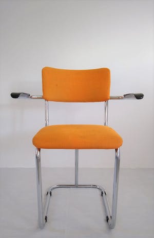 Gispen - De bekende buisframestoel van Gispen model 207. Geschatte periode jaren 60. kopen? Bied vanaf 45!