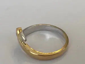 18 karaat gouden ring met diamant kopen? Bied vanaf 180!