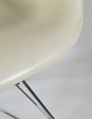 Ray en Charles Eames - Vier DAR stoelen door Vitra kopen? Bied vanaf 1!