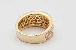 2567- Opvallende diamanten Fantasiering- 18karaats geelgoud - ca 2.40ct briljant kopen? Bied vanaf 1480!