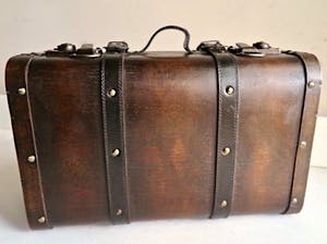 Curiosa - Vijf retro Koffertjes - Hout, Leer, Skai Messing beslag - PRIJS VERLAAGD kopen? Bied vanaf 89!