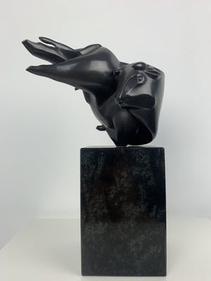 Willem Lenssinck - bronzen beeld op granieten sokkel - 'Tournedos' - 1991 (Uniek exemplaar) kopen? Bied vanaf 1950!