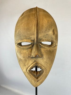 Pende - African mask from the Pende - Congo kopen? Bied vanaf 35!