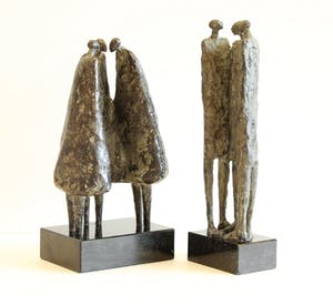 Tjikkie Kreuger - Bronzen beelden: groepje mannen en groepje vrouwen, 1992-1994 kopen? Bied vanaf 850!