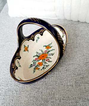 Kunstaardewerkfabriek Regina - Plateel Schaaltje gemerkt door Regina - René WB Gouda Holland, 1938 kopen? Bied vanaf 30!