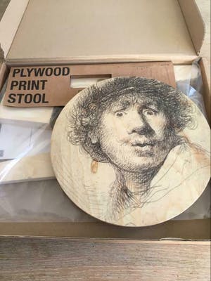 Piet Hein Eek - Plywood print stool Piet Hein Eek ‘Rembrandt’ kopen? Bied vanaf 145!