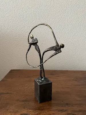 Ger van Tankeren - Beeld Heart to Heart Oneindige liefde, gesigneerd kopen? Bied vanaf 55!