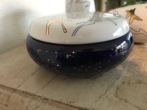 Corry Ammerlaan - “new Dutch Delft” van Artihove Art. kopen? Bied vanaf 1!
