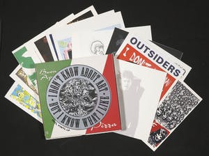 Various artists - Outsiders Expo Box met Grafiek en een Vinyl Album kopen? Bied vanaf 50!