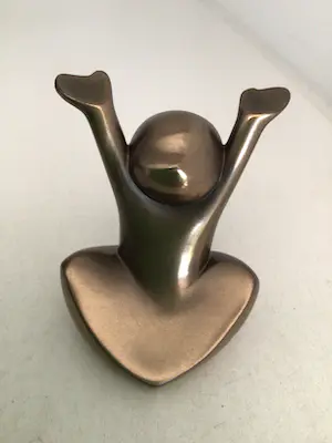 Janneke Ros - Beeld “ Vrolijk kind ! “ kopen? Bied vanaf 1!