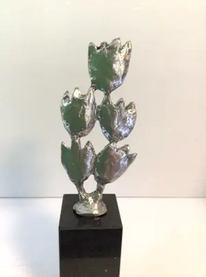 Corry Ammerlaan - Sculptuur “ Hollands Bloemenpracht “ kopen? Bied vanaf 1!