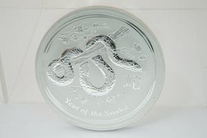 2434 -Massief 0.999 zilveren Australia 10$ "Year of the Snake" Munt - 2013 kopen? Bied vanaf 129!