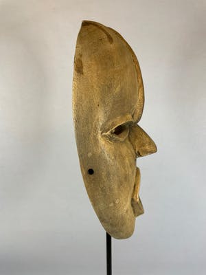 Pende - African mask from the Pende - Congo kopen? Bied vanaf 35!