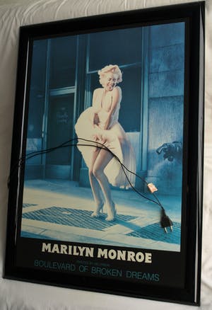 Curiosa - Marilyn Monroe met verlichting , Boulevard of Broken Dreams – Jaren ‘80 kopen? Bied vanaf 1!