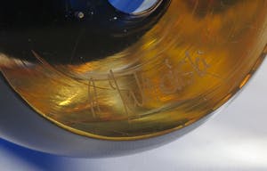 Adam Jablonski - Glas, Tweekleurig sculptuur kopen? Bied vanaf 80!