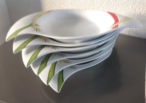 Corry Ammerlaan - Zes porseleinen borden/schaaltjes. kopen? Bied vanaf 22!