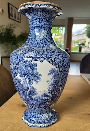 Villeroy en Boch - 2 prachtige vazen kopen? Bied vanaf 50!