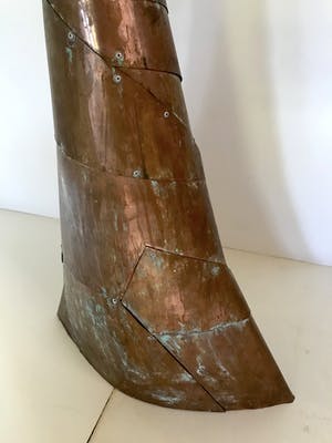 Niet of onleesbaar gesigneerd - Modern Groot Koperen Object kopen? Bied vanaf 1!