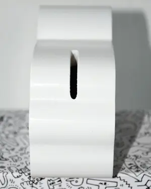 Keith Haring - Keith Haring spaarpot 'Radiant Baby' in originele kartonnen verpakking kopen? Bied vanaf 35!