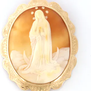 18k gouden camee hanger - afm 6.1 cm x 4.2 cm kopen? Bied vanaf 150!