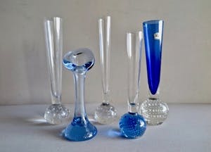 Elme Glasbruk - en Aseda Glasbrük - Collectie 9 Zweedse Solifleurs/Spijkervaasjes - 60-er jaren kopen? Bied vanaf 69!