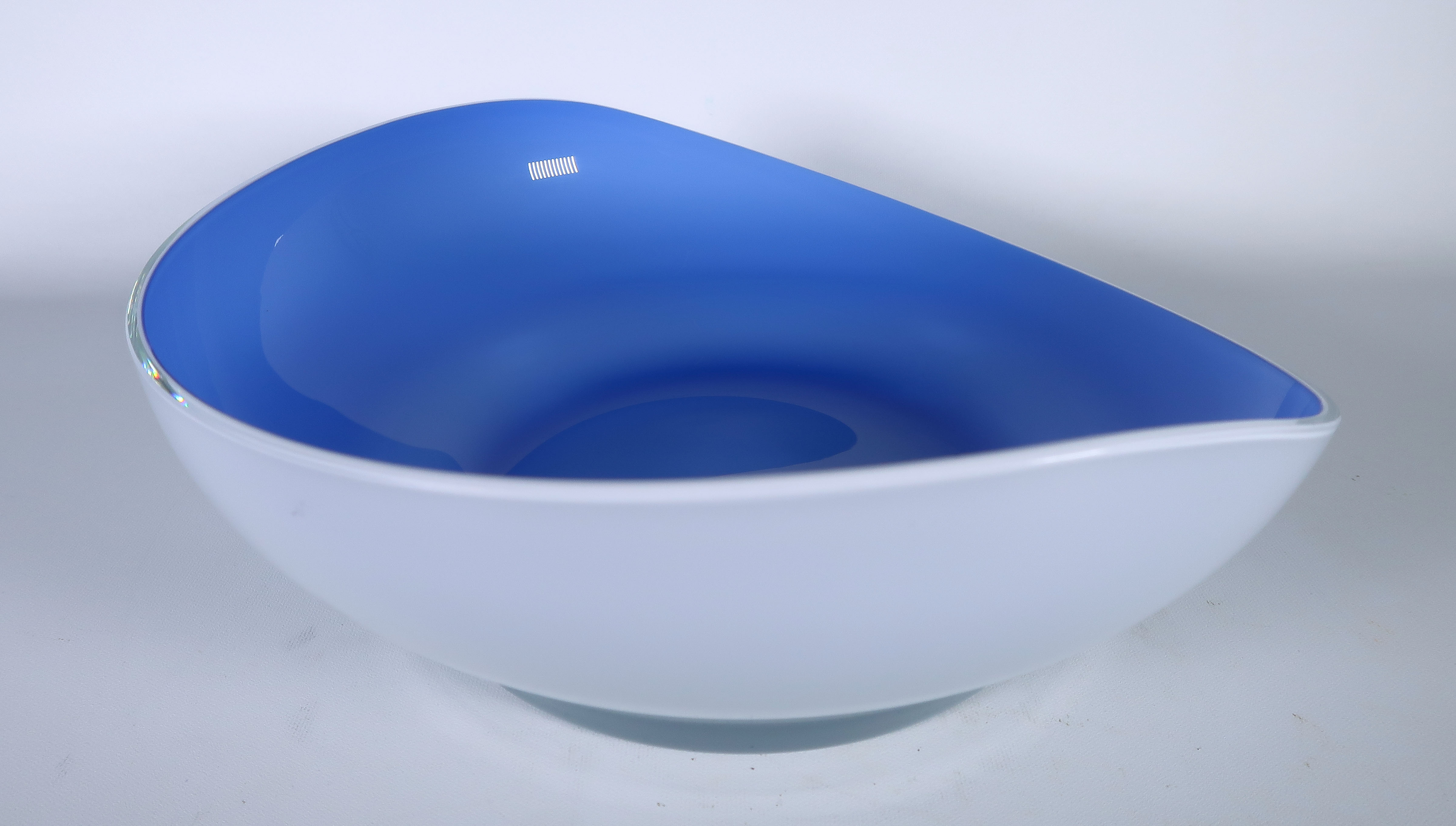 Novy Bor - Glas, Twee schalen kopen? Bied vanaf 1!