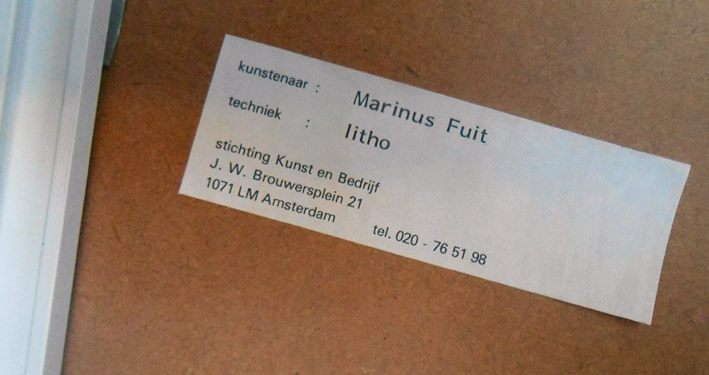 Marinus Fuit - Hangende lat vanaf schutting, litho 1981. kopen? Bied vanaf 60!