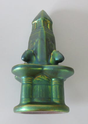 Zsolnay - Aardewerk model Fontein van de stad Pecs in Eosin glazuur kopen? Bied vanaf 28!