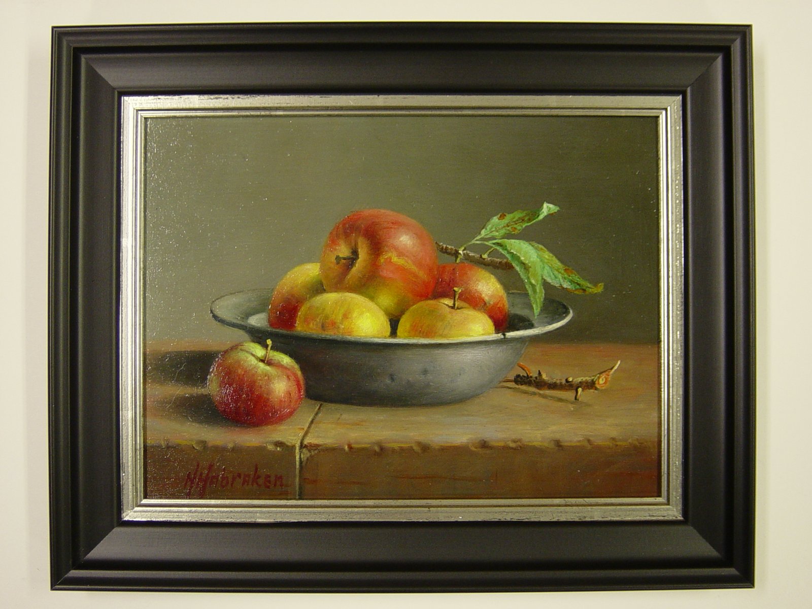 Hans Habraken - Stilleven appels in tinnen schaal kopen? Bied vanaf 450!