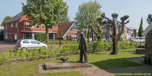 Piet Brouwer - metalen sculptuur | 'n Gaanzendriewer' | 1997 kopen? Bied vanaf 450!