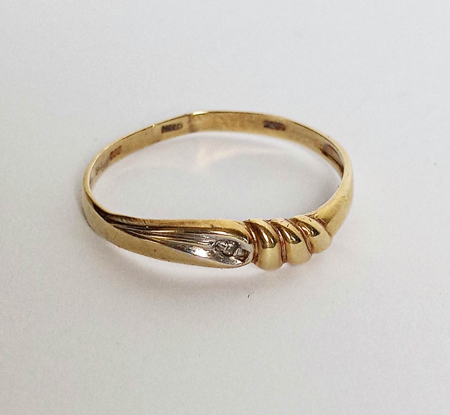 Buy 14k bicolor gouden ring met diamant van 0,005ct. Verlovingsring mt 16,7mm.? Bid from 125!