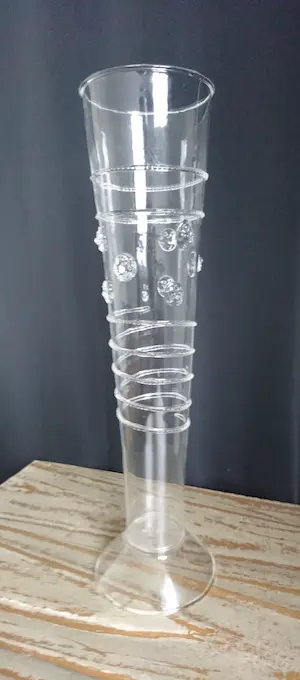 Niet of onleesbaar gesigneerd - Venetiaans mondgeblazen glazen flute (replica) kopen? Bied vanaf 1!