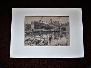 Tom van As - Realistische potloodtekening "droogdok Rotterdamse haven" gesigneerd kopen? Bied vanaf 10!