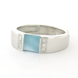 18k witgouden ring bezet met agaat en briljant geslepen diamant tot. 0.06ct kopen? Bied vanaf 480!