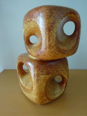 Bertoncello - Dubbele kubus keramisch object kopen? Bied vanaf 95!