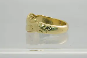 57 - Grote en fraai bewerkte 18 krt geel gouden Surinaamse vriendschaps-ring kopen? Bied vanaf 480!